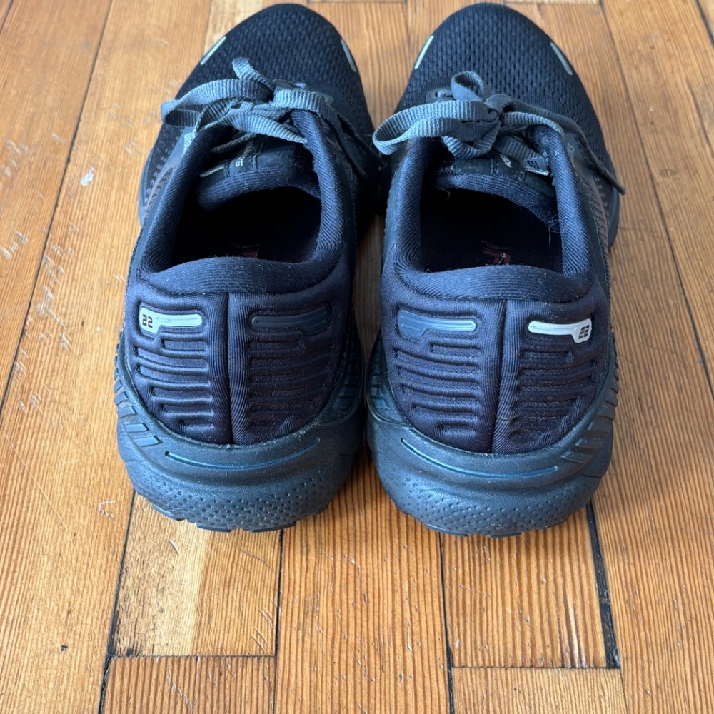 Brooks Adrenaline 22 Women’s Running Shoes Black Mesh Breathable Lace-Up - Picture 2 of 6